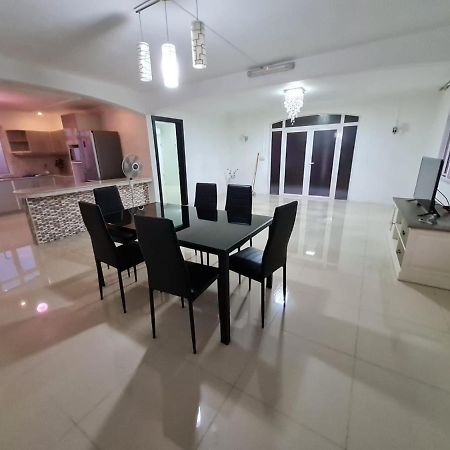 White Residence 쿠아트레 보르네 외부 사진